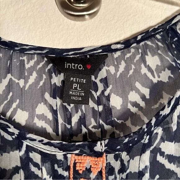 Intro Navy Blue White Embroidered Ribbon Sleeve Blouse - Picture 2 of 7